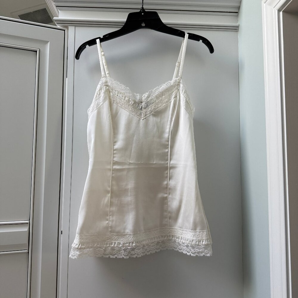 White House Black Market Ivory Seamed Mixed Material Lace Trim Cami Top, Size XS